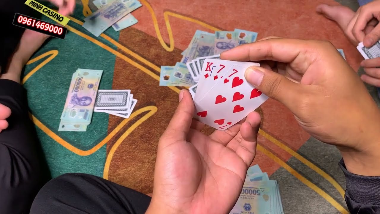 Sâm Lốc là trò chơi bài mang tính chiến thuật cao